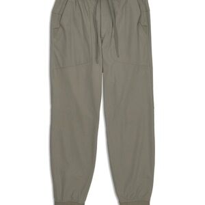 Men’s lululemon Grey ABC Jogger Pants Medium